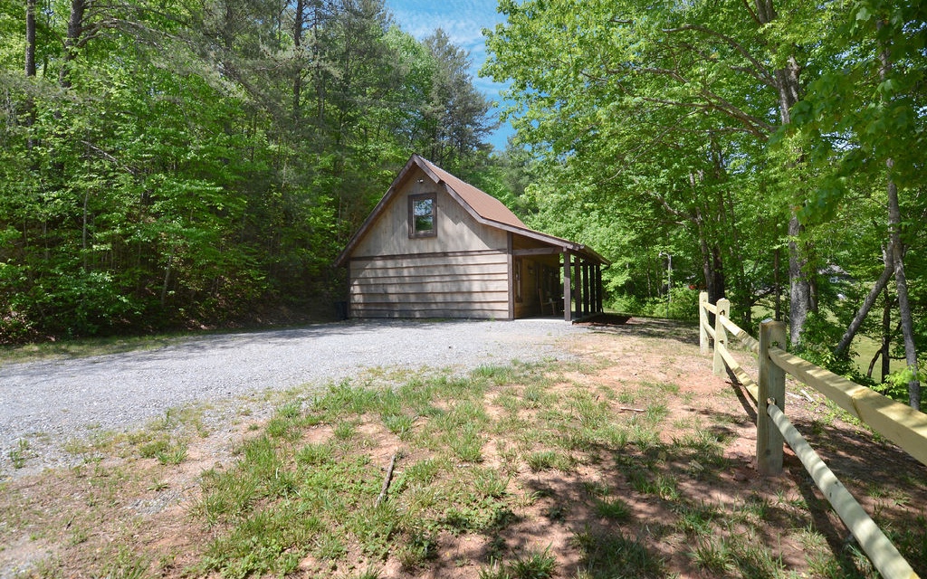 14 Hardwood Lane
