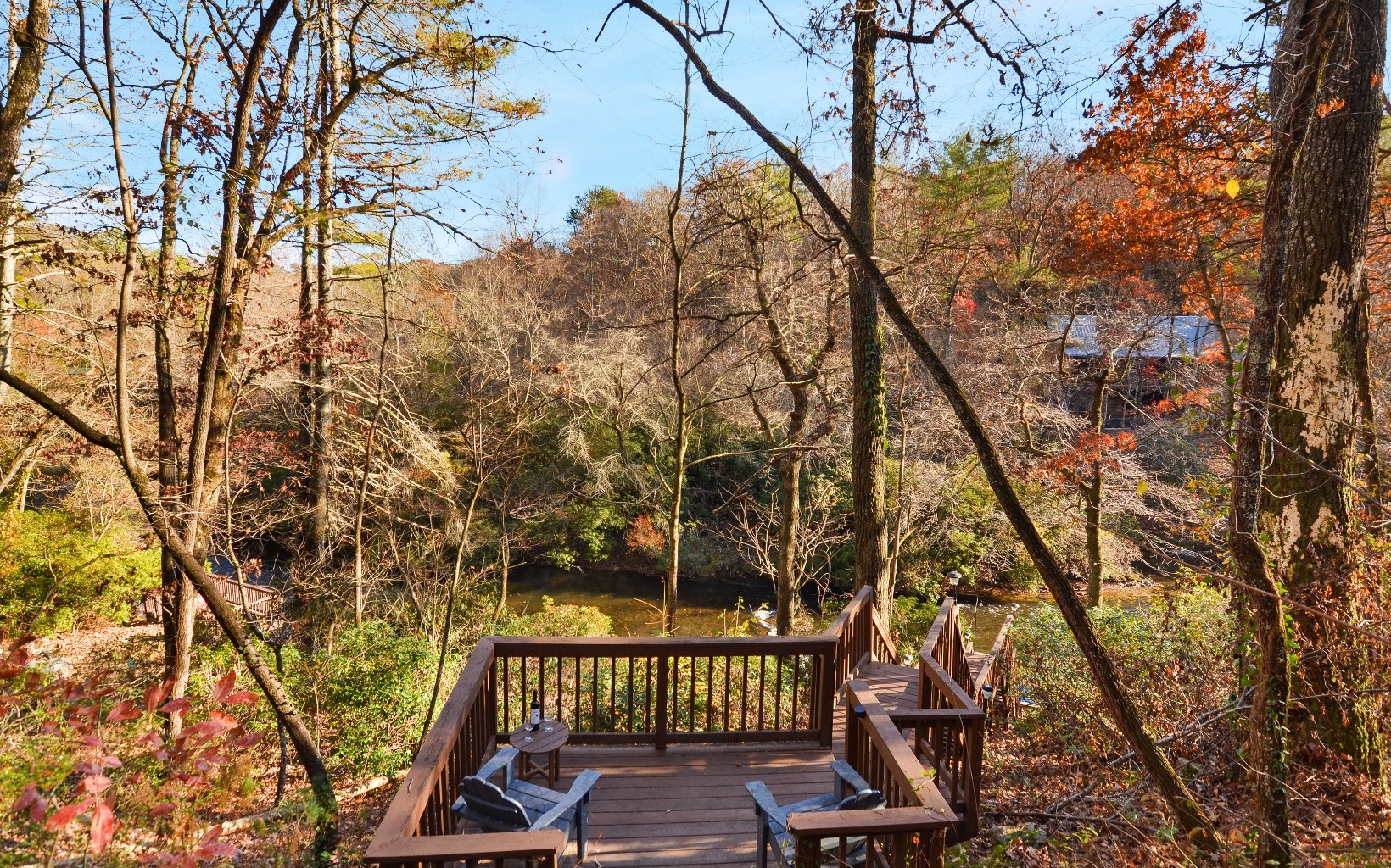 279 S Riverview Lane