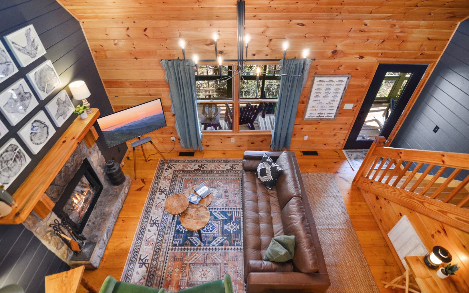 279 S Riverview Lane