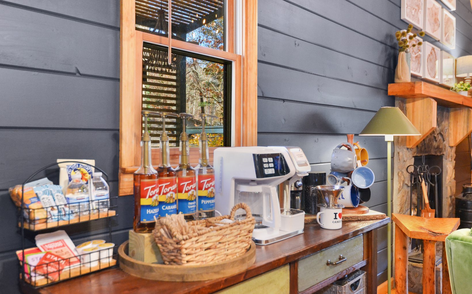 279 S Riverview Lane