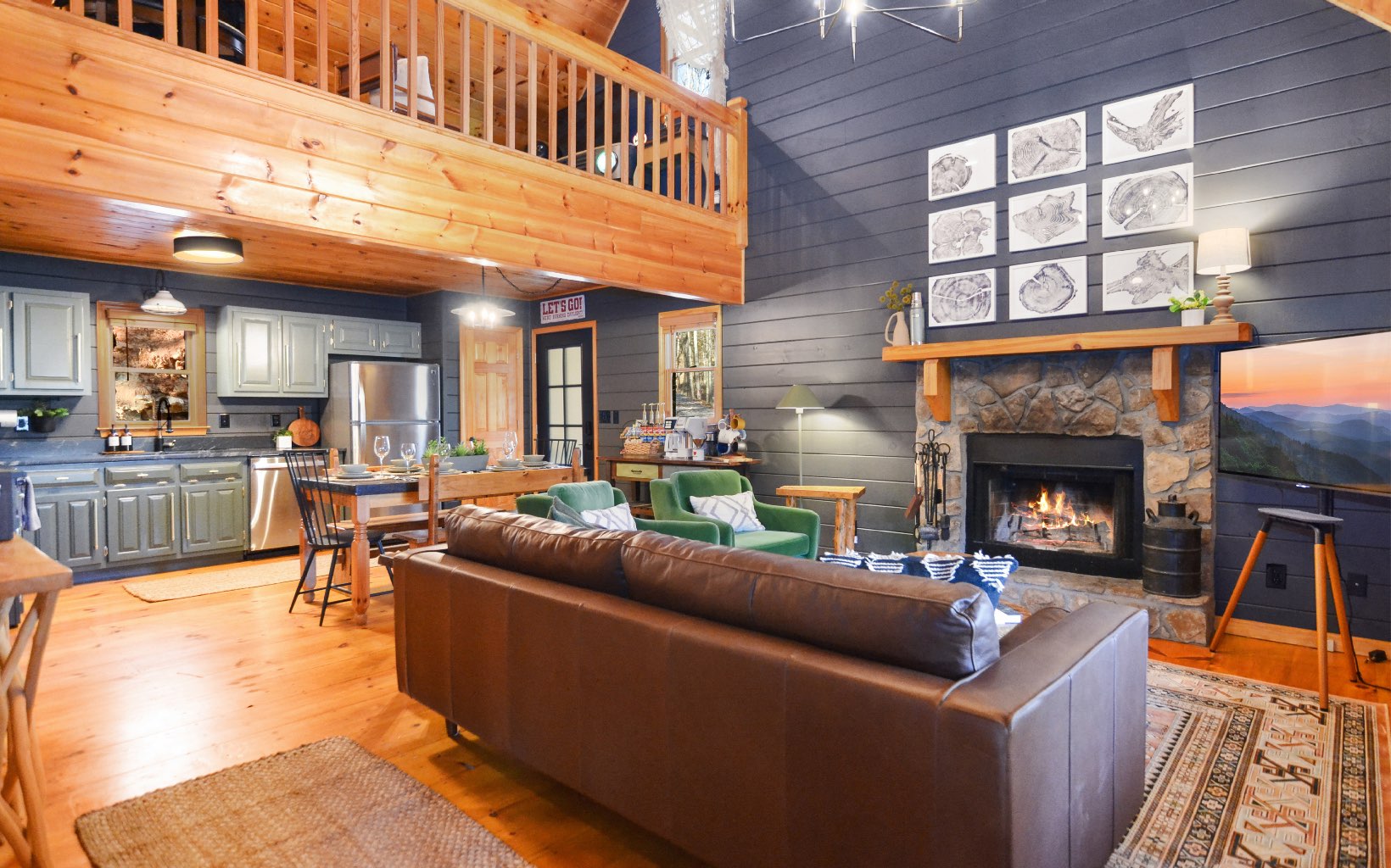 279 S Riverview Lane