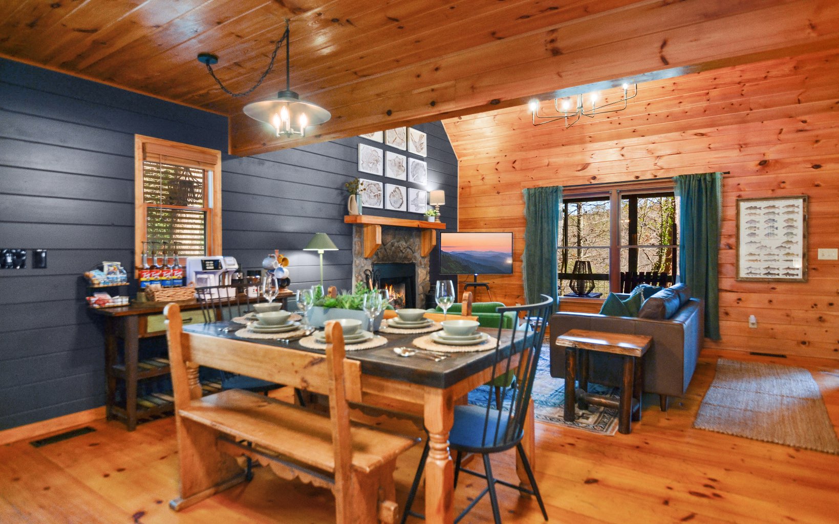 279 S Riverview Lane