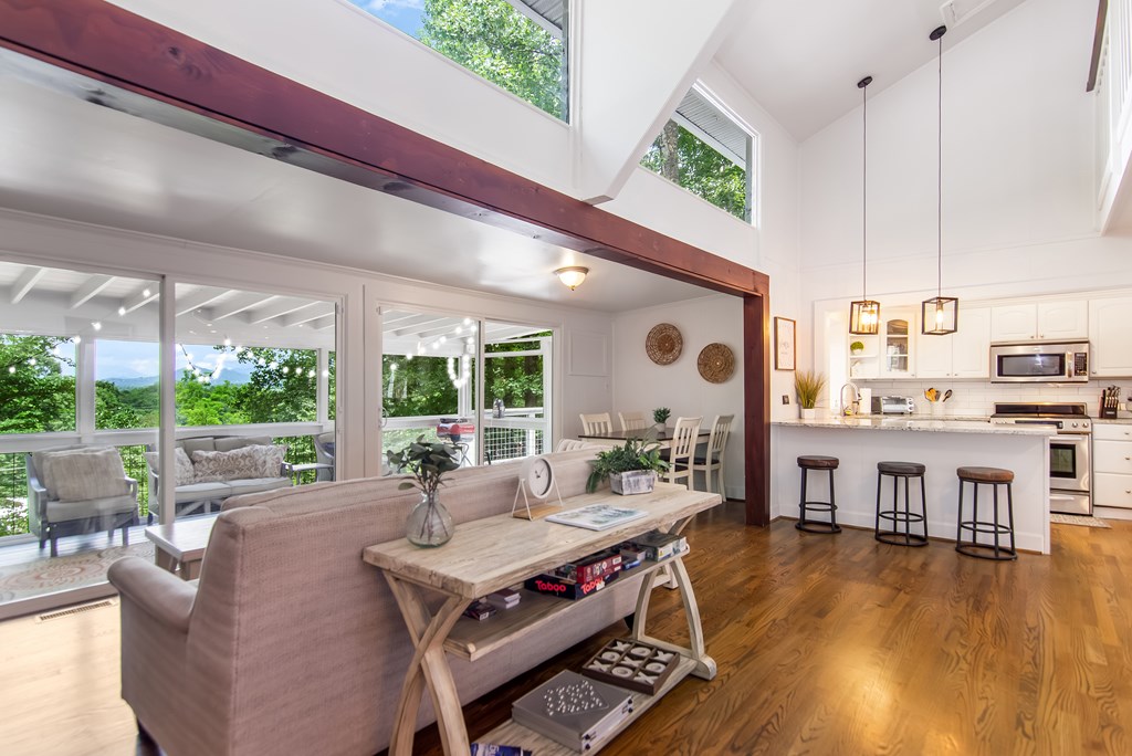 1056 Sky Hawk Mountain Drive