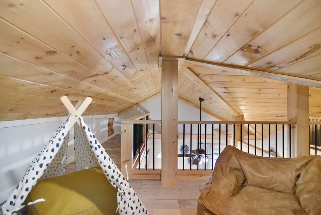 165 Corbin Hill Road