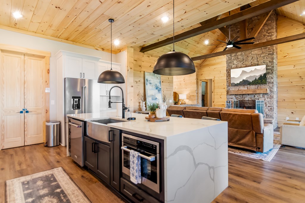 1272 Foxhound Trail