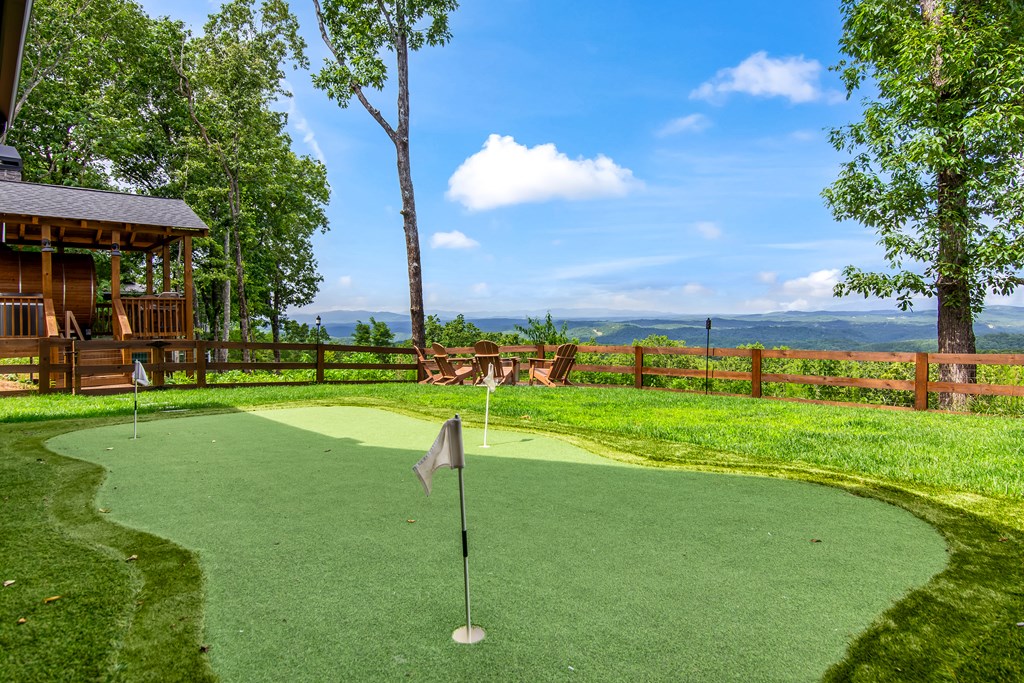 1272 Foxhound Trail