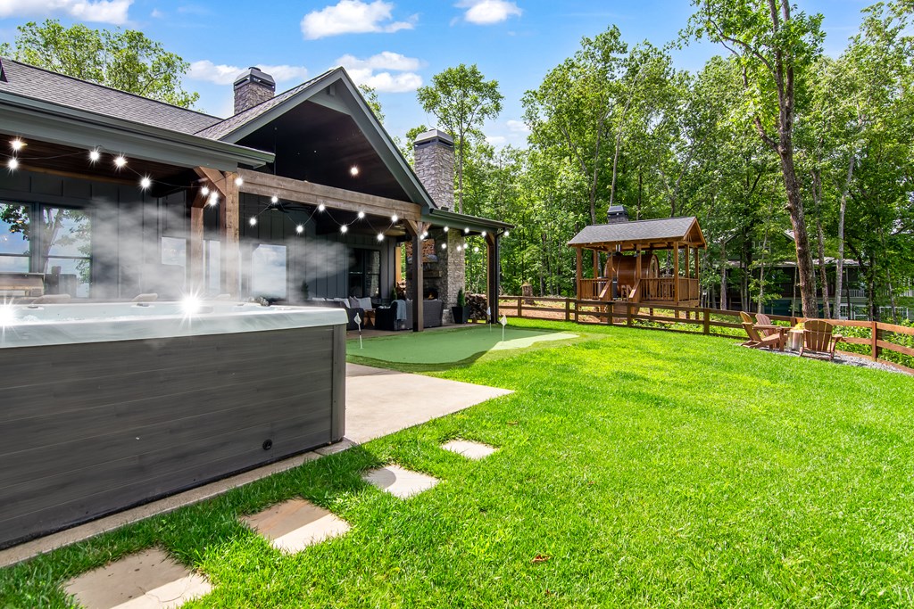 1272 Foxhound Trail