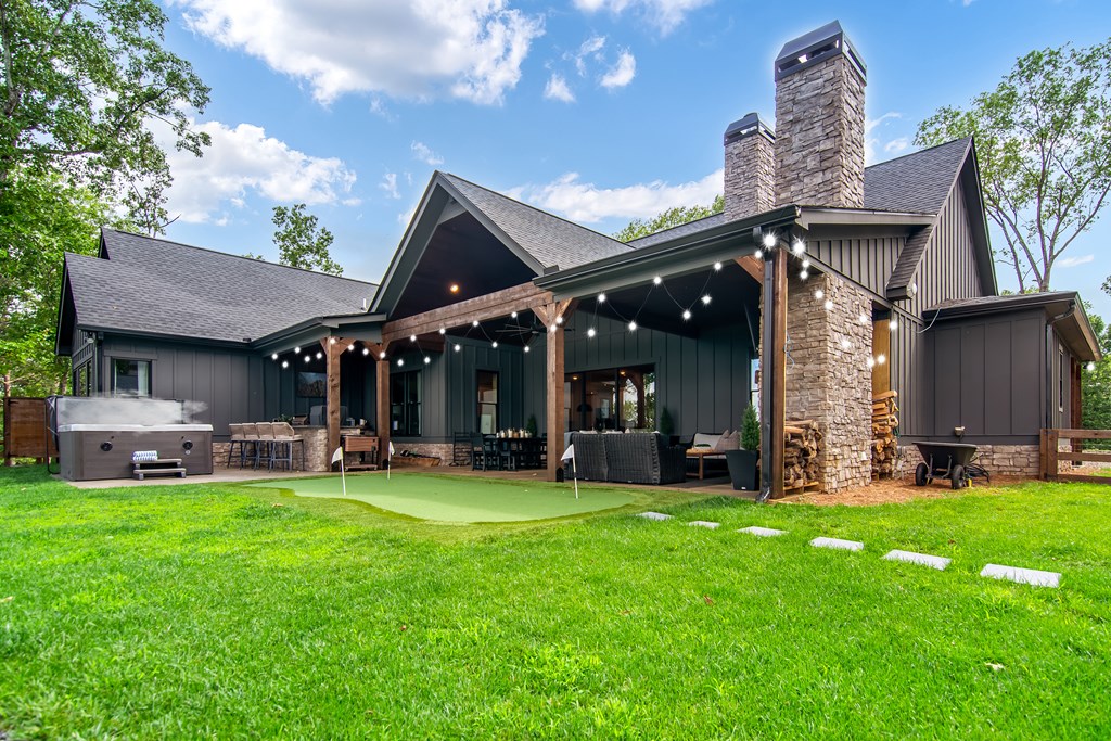 1272 Foxhound Trail