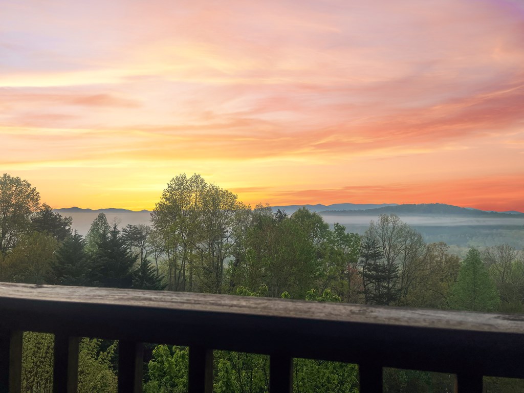 48 Lookout Drive