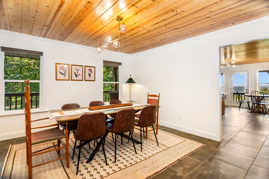 1269 Hunter Drive