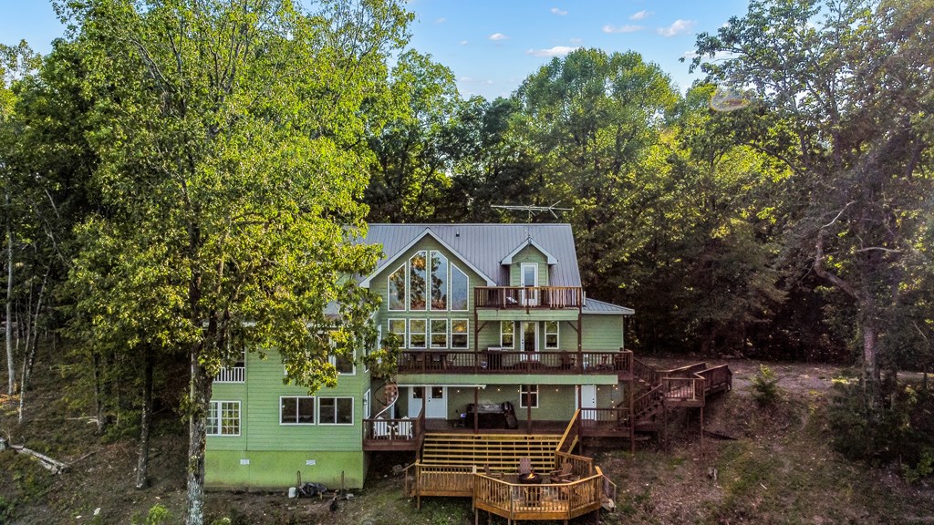 1269 Hunter Drive