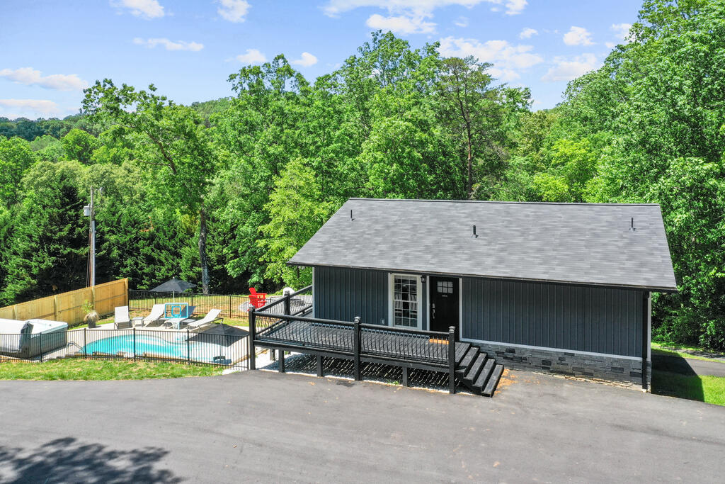 45 Sun Valley Drive