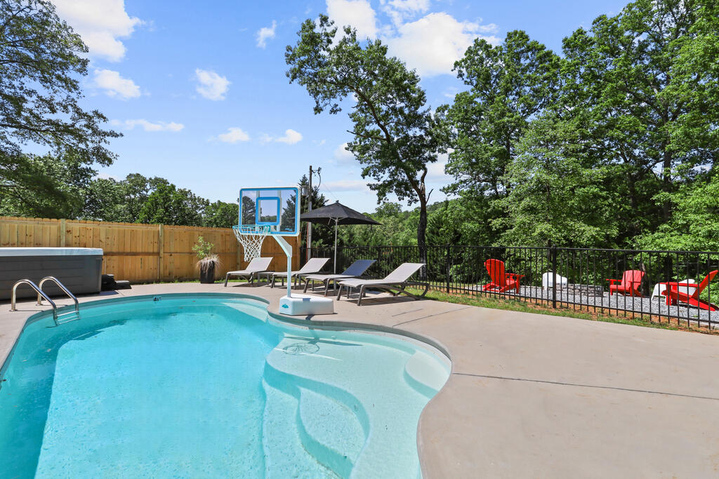 45 Sun Valley Drive