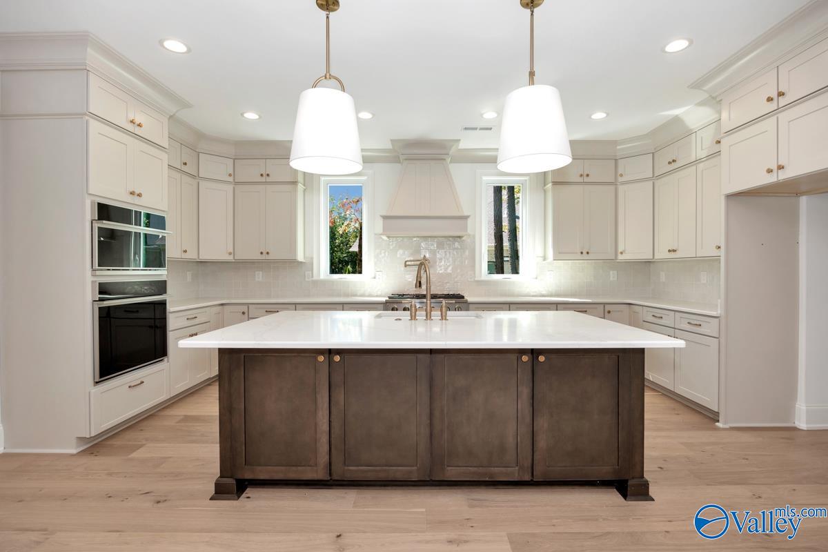 50 Ridge Bluff Circle