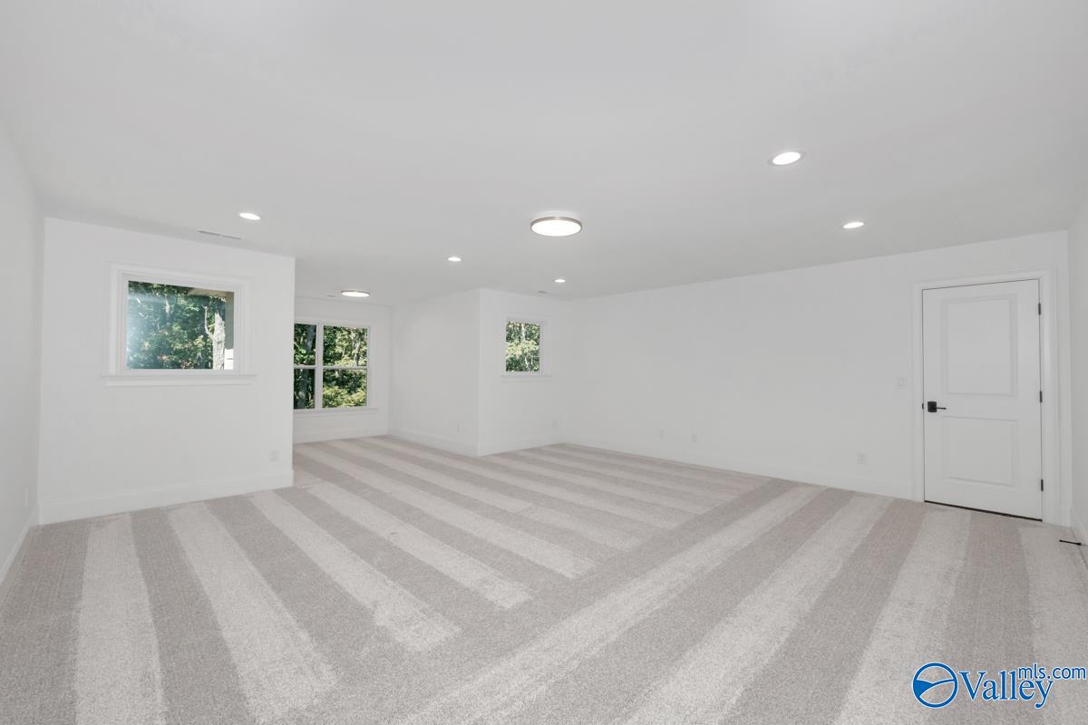 50 Ridge Bluff Circle