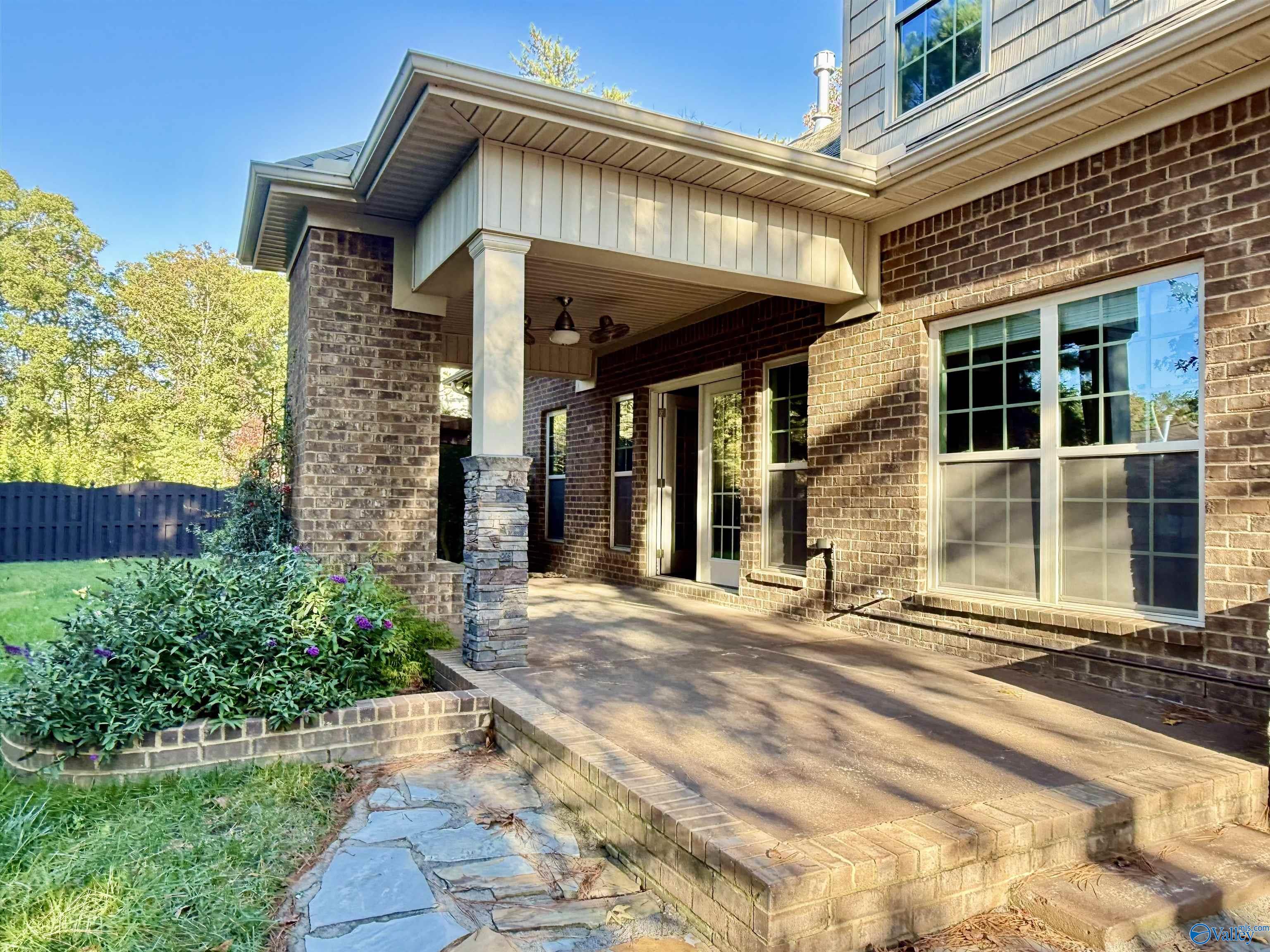 18 Natures Ridge Way