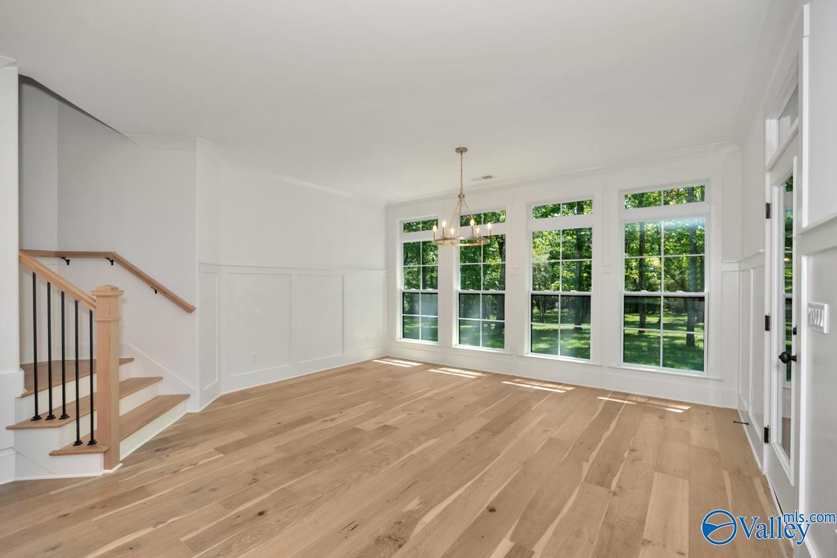 25 Bluff Creek