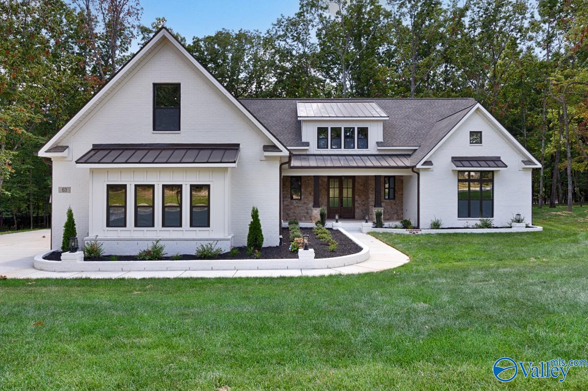 25 Bluff Creek