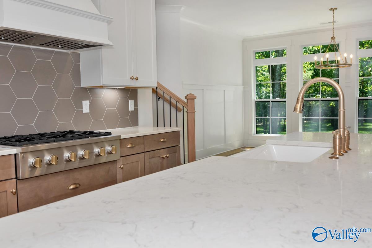 25 Bluff Creek