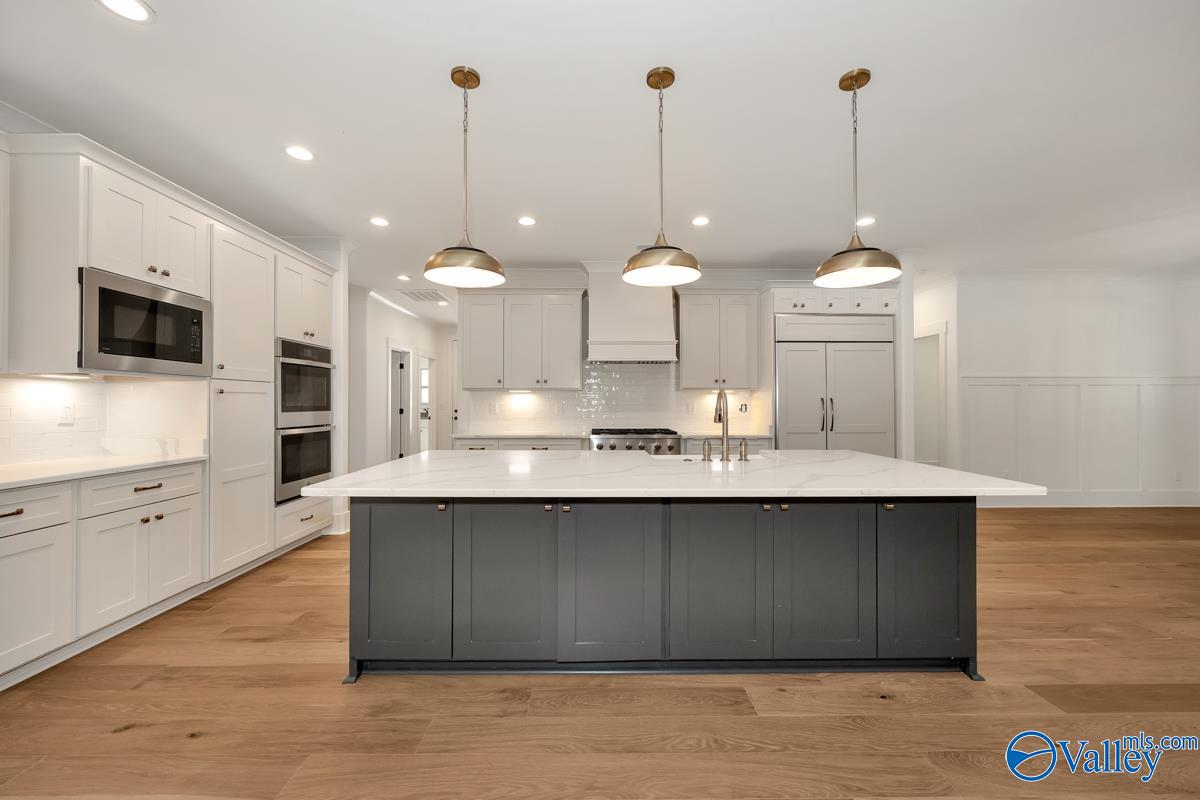 30 Bluff Creek