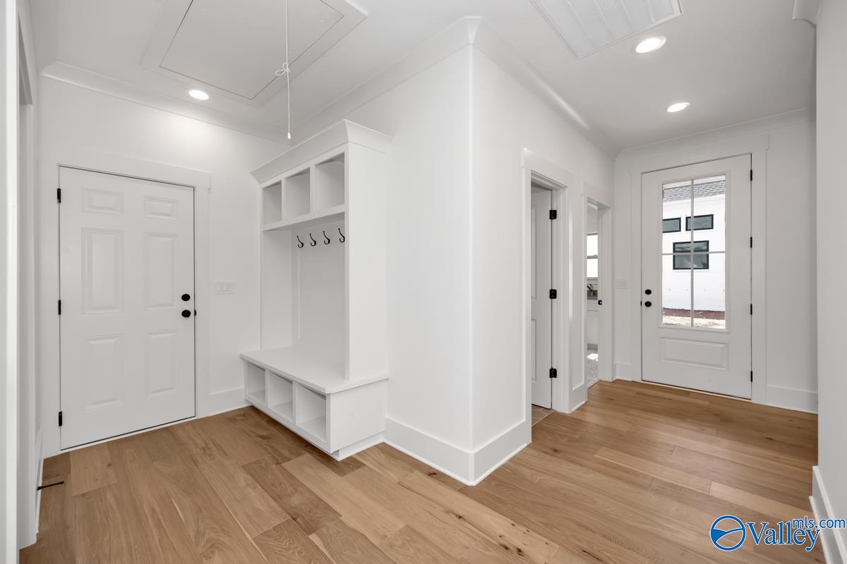 30 Bluff Creek