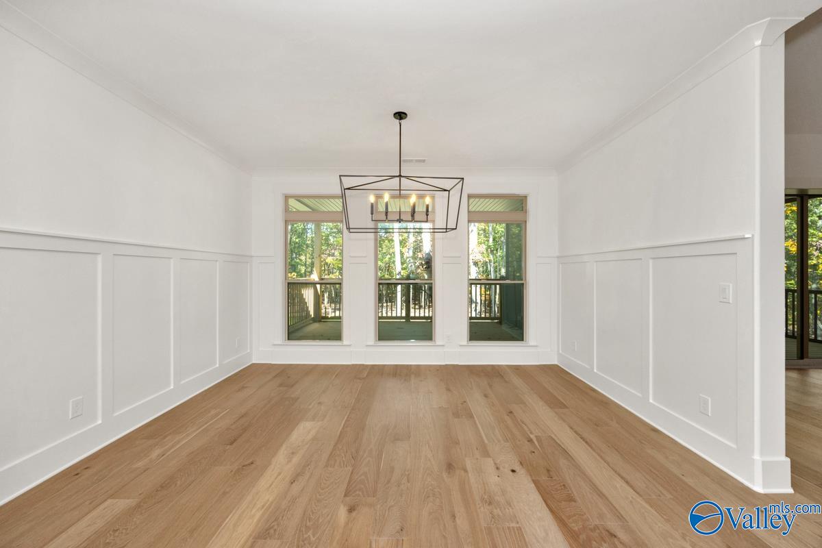 30 Bluff Creek