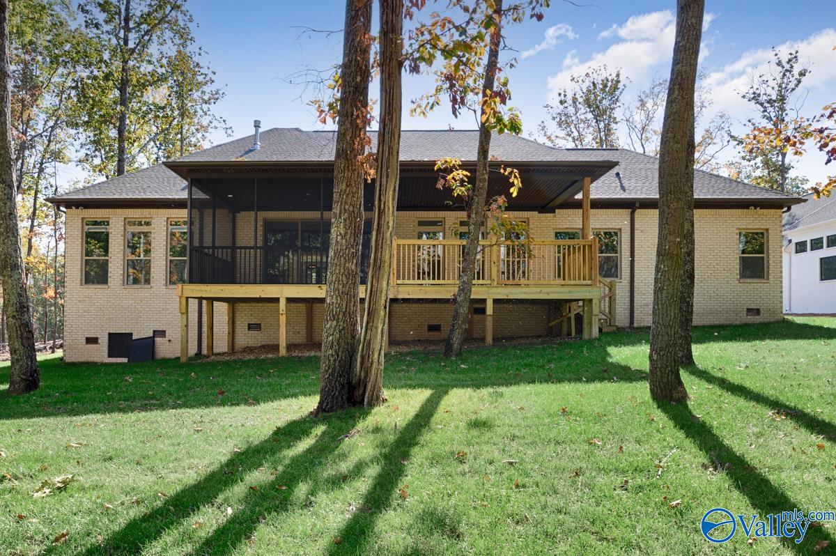 30 Bluff Creek