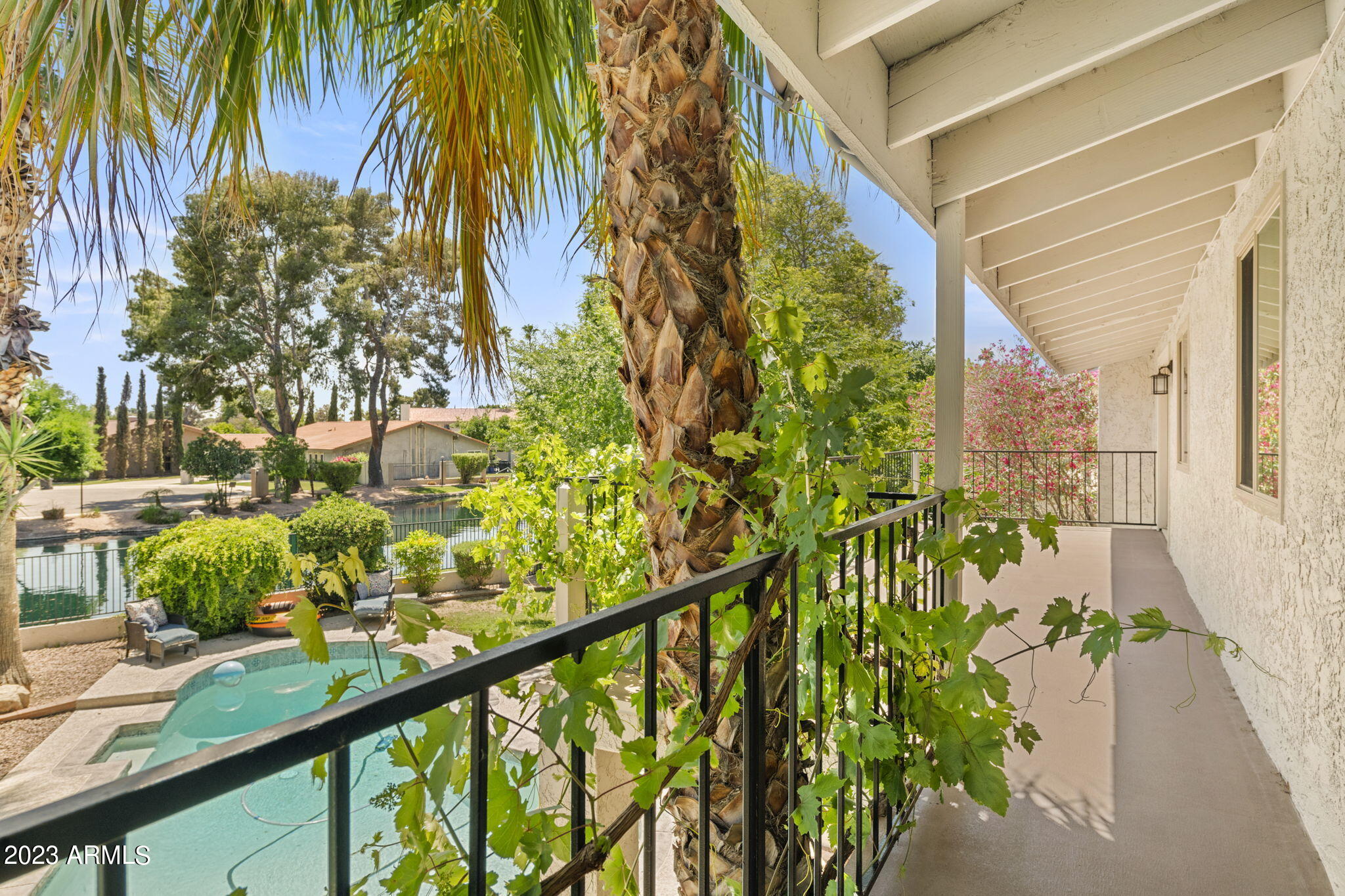 971 E DRIFTWOOD Drive