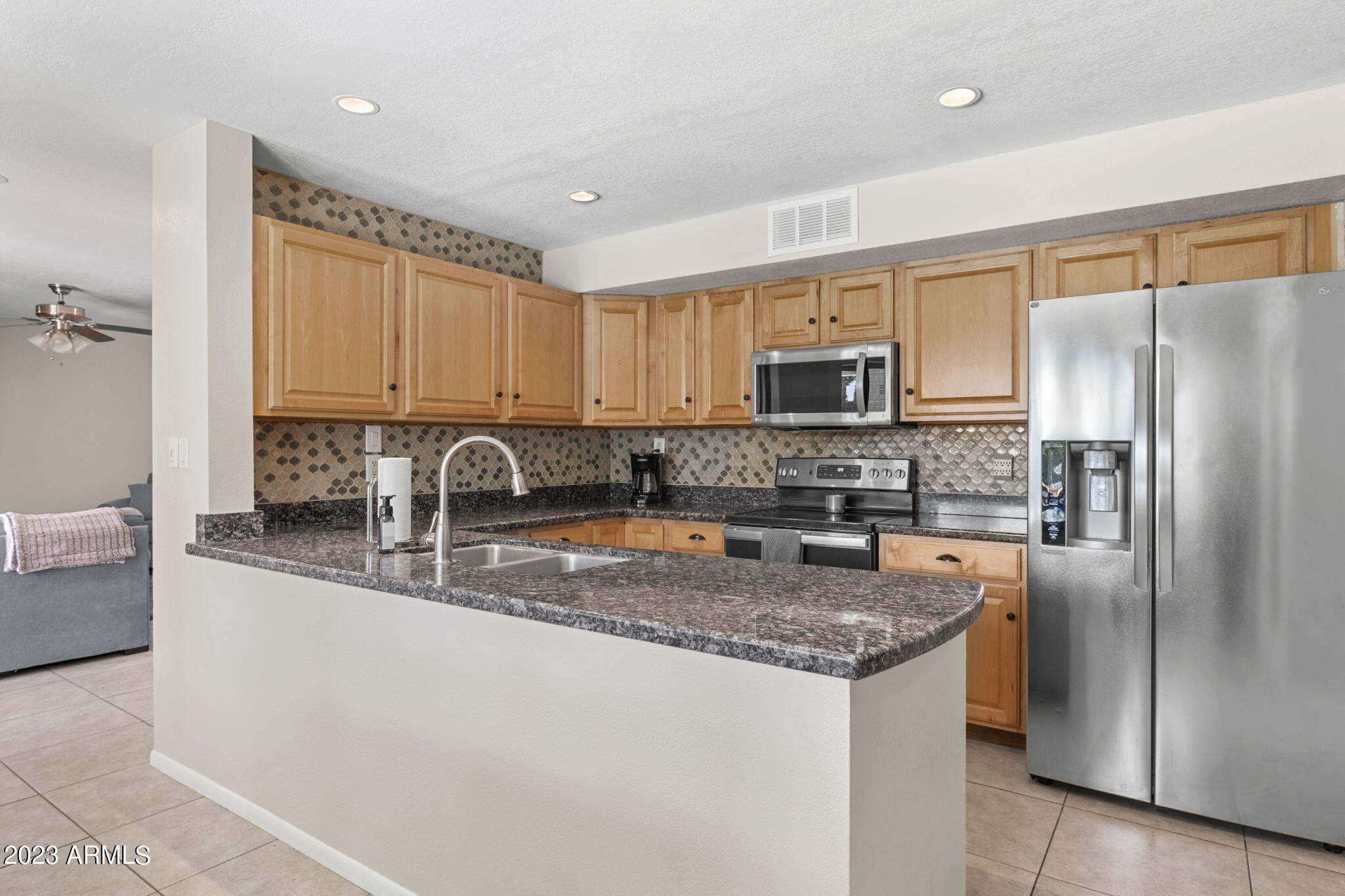 971 E DRIFTWOOD Drive
