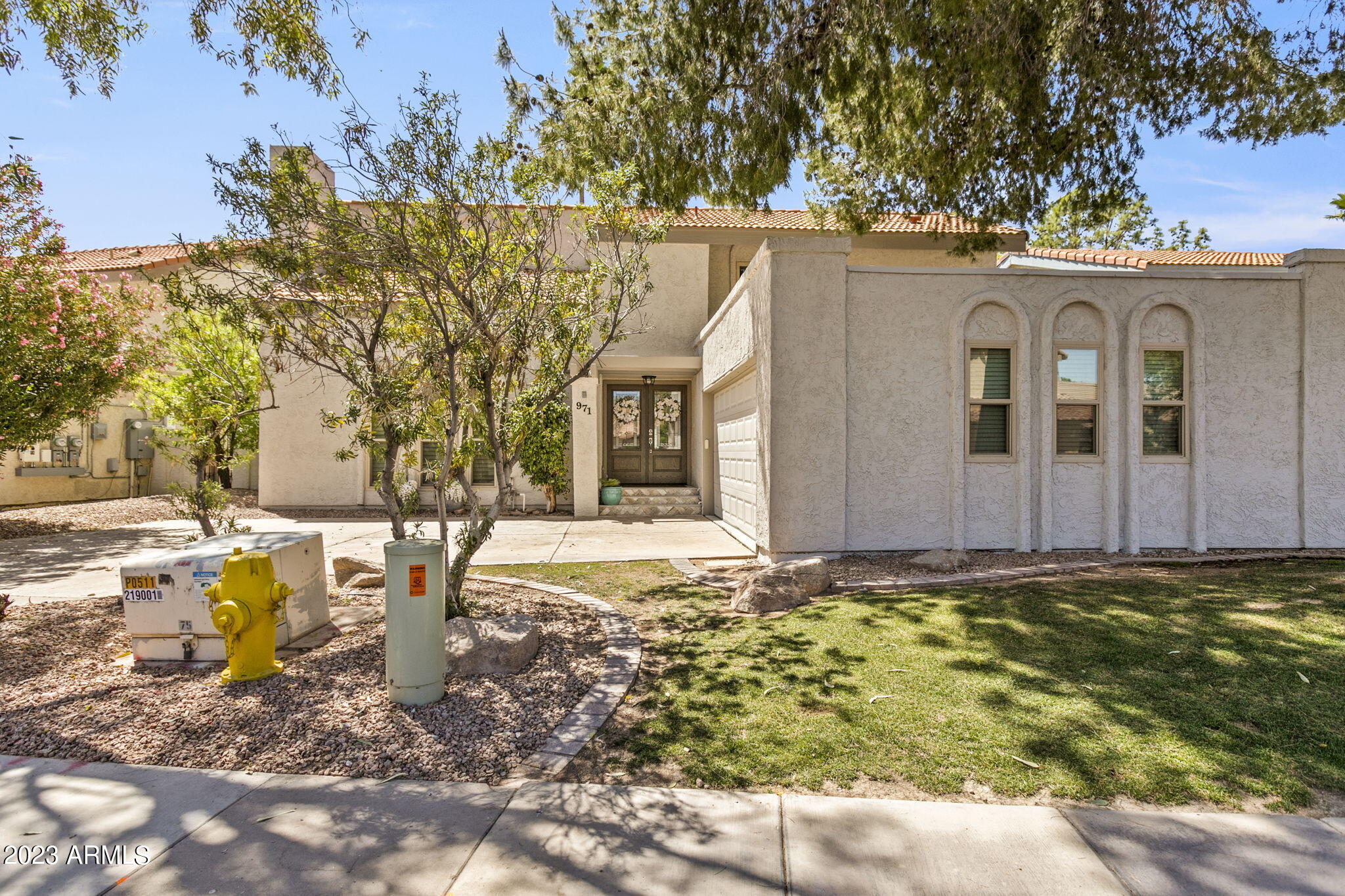 971 E DRIFTWOOD Drive