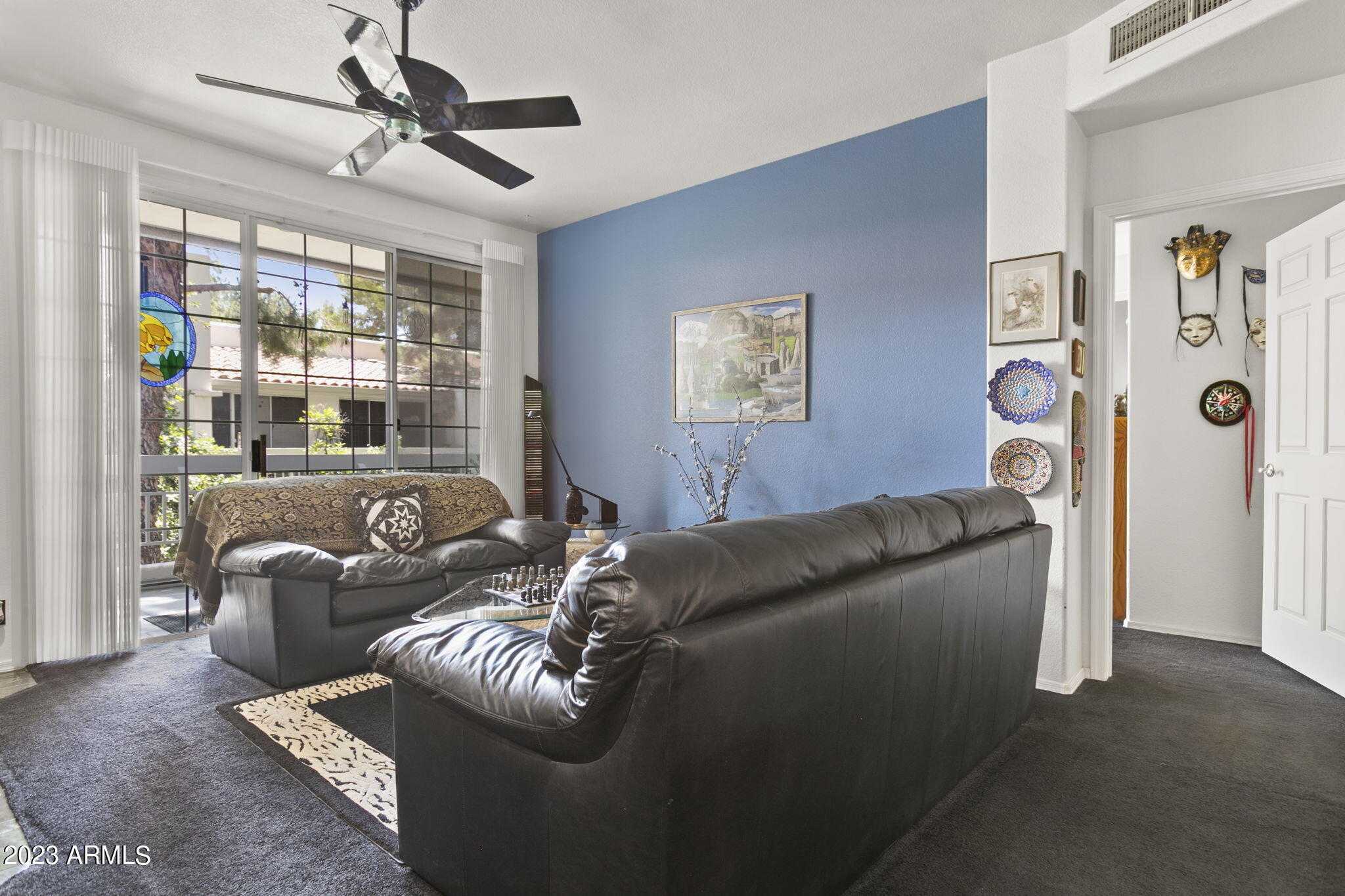 5200 S LAKESHORE Drive, 214
