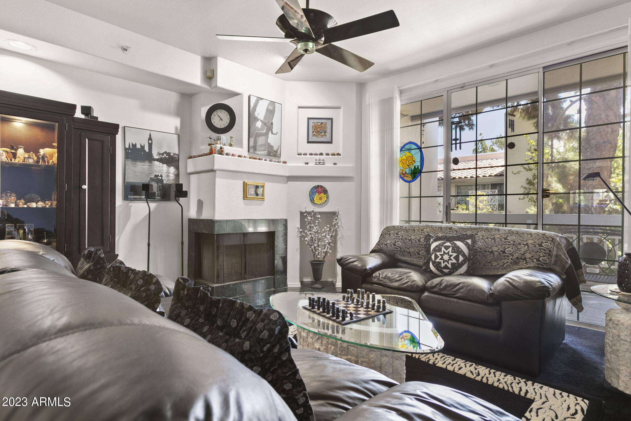 5200 S LAKESHORE Drive, 214