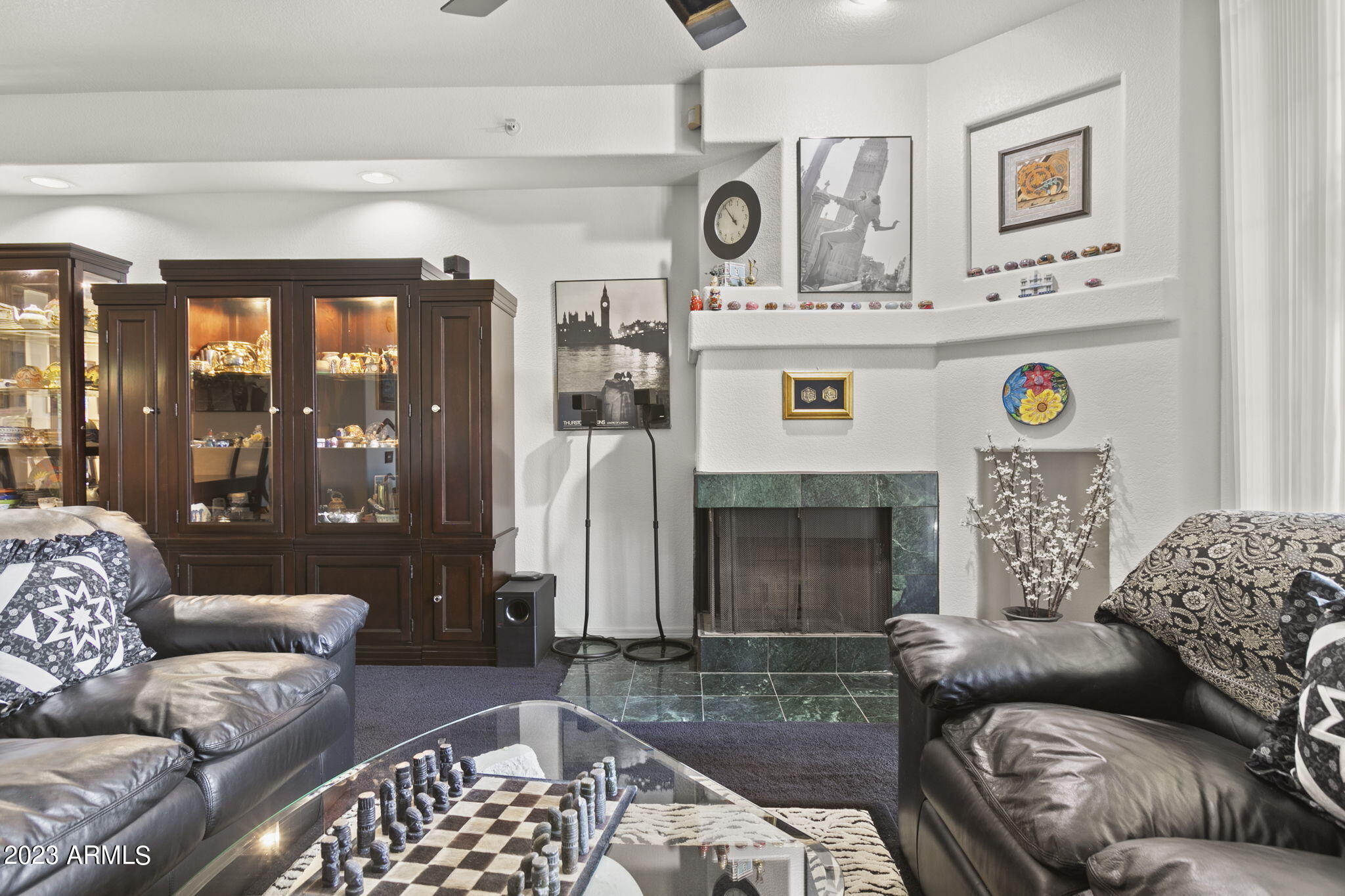 5200 S LAKESHORE Drive, 214