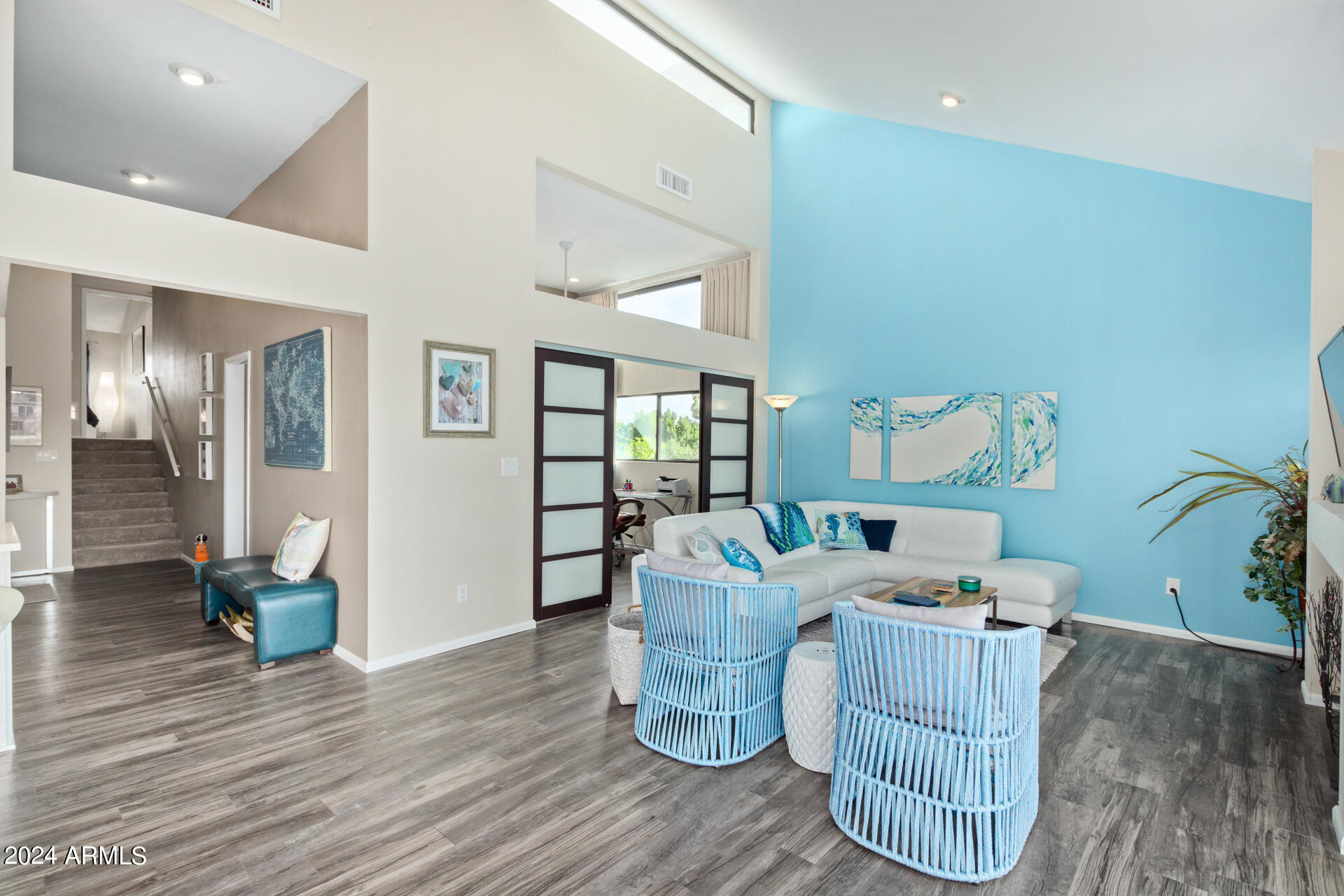 1209 E NORTHSHORE Drive, 242