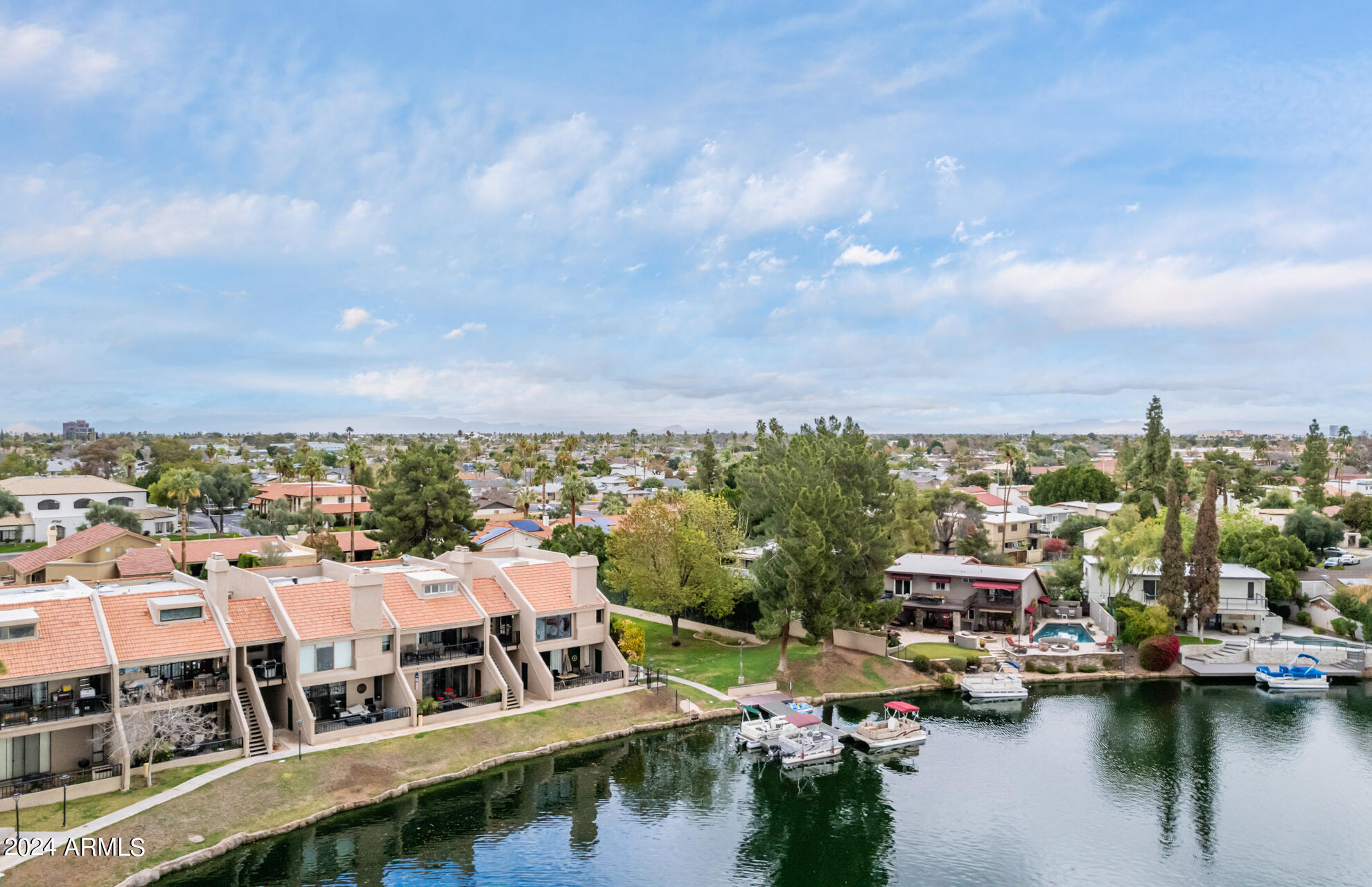 1209 E NORTHSHORE Drive, 242