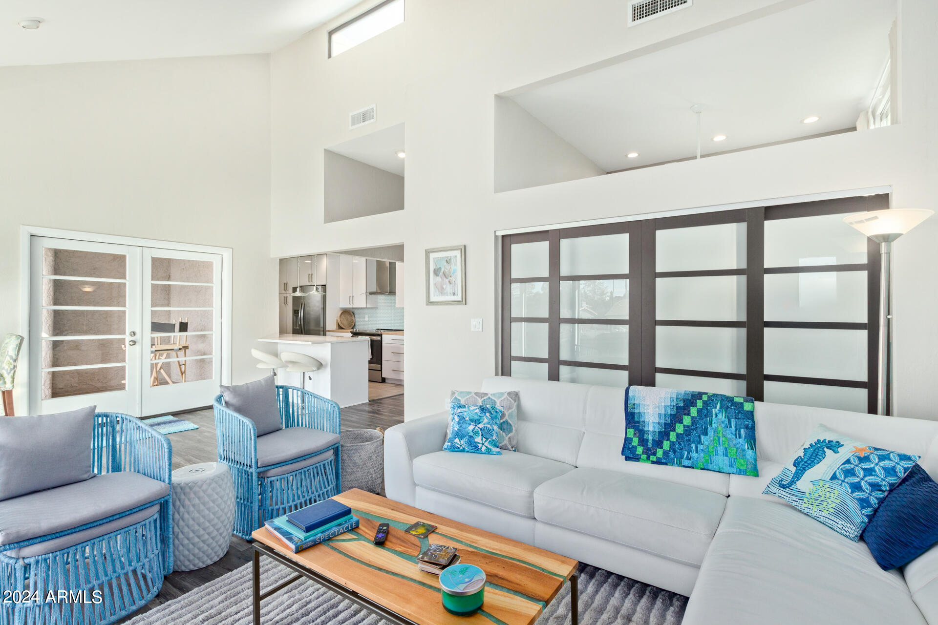 1209 E NORTHSHORE Drive, 242