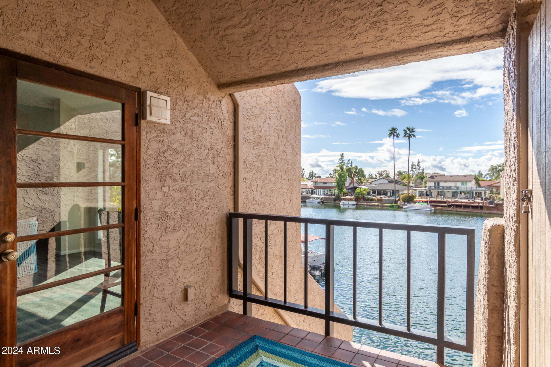 1209 E NORTHSHORE Drive, 242