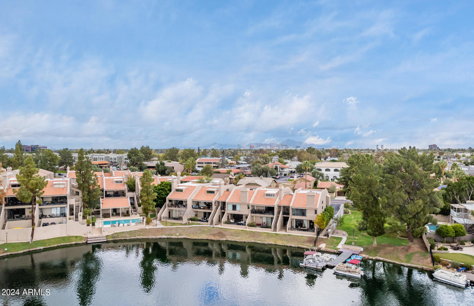 1209 E NORTHSHORE Drive, 242