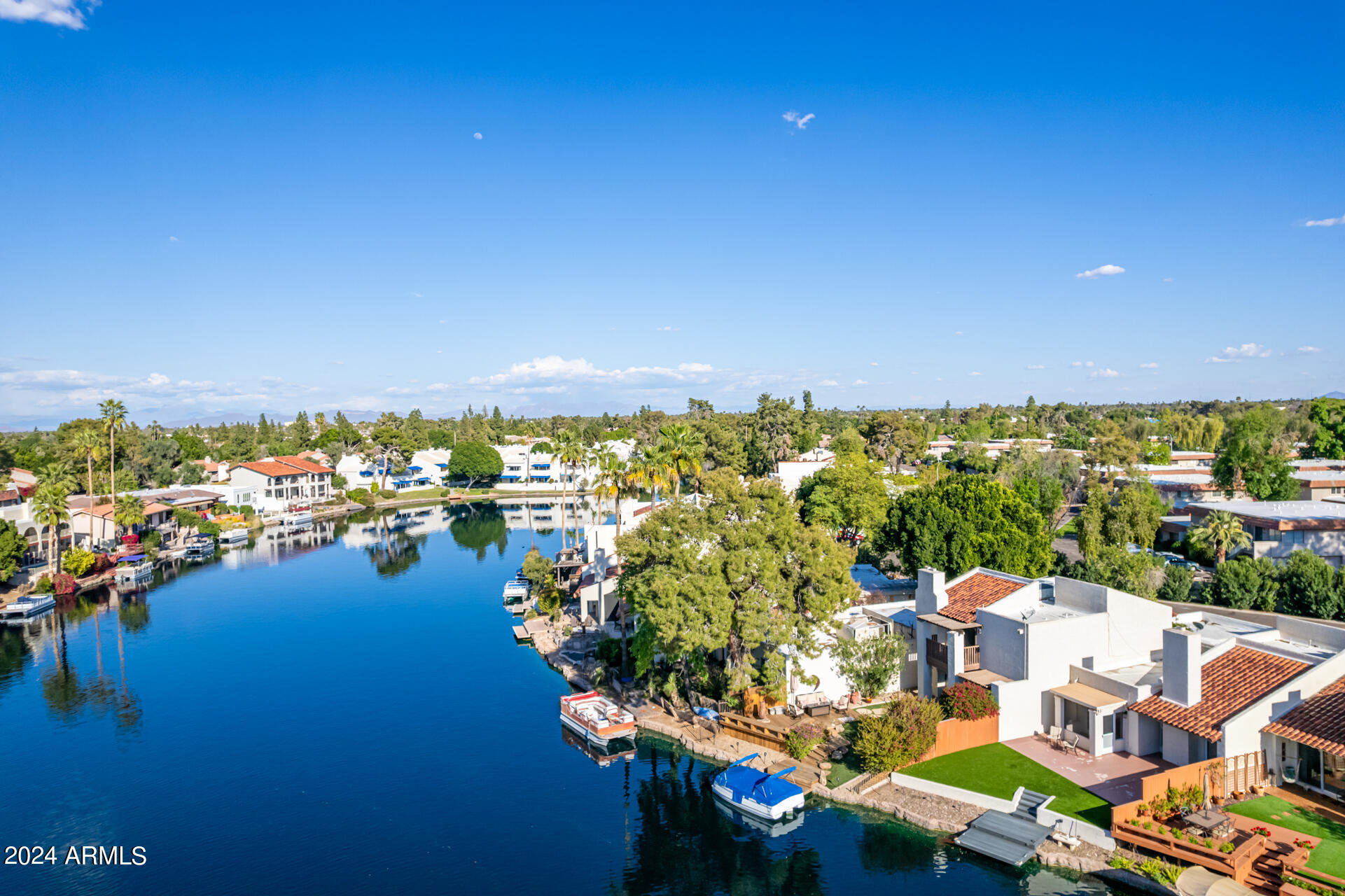 1042 E DRIFTWOOD Drive