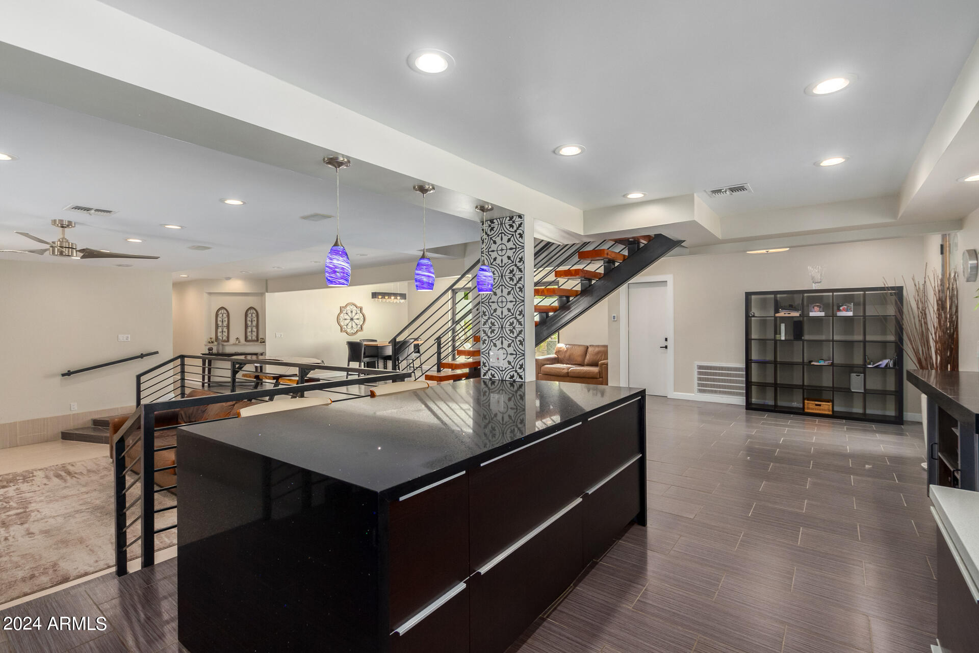 1064 E SANDPIPER Drive