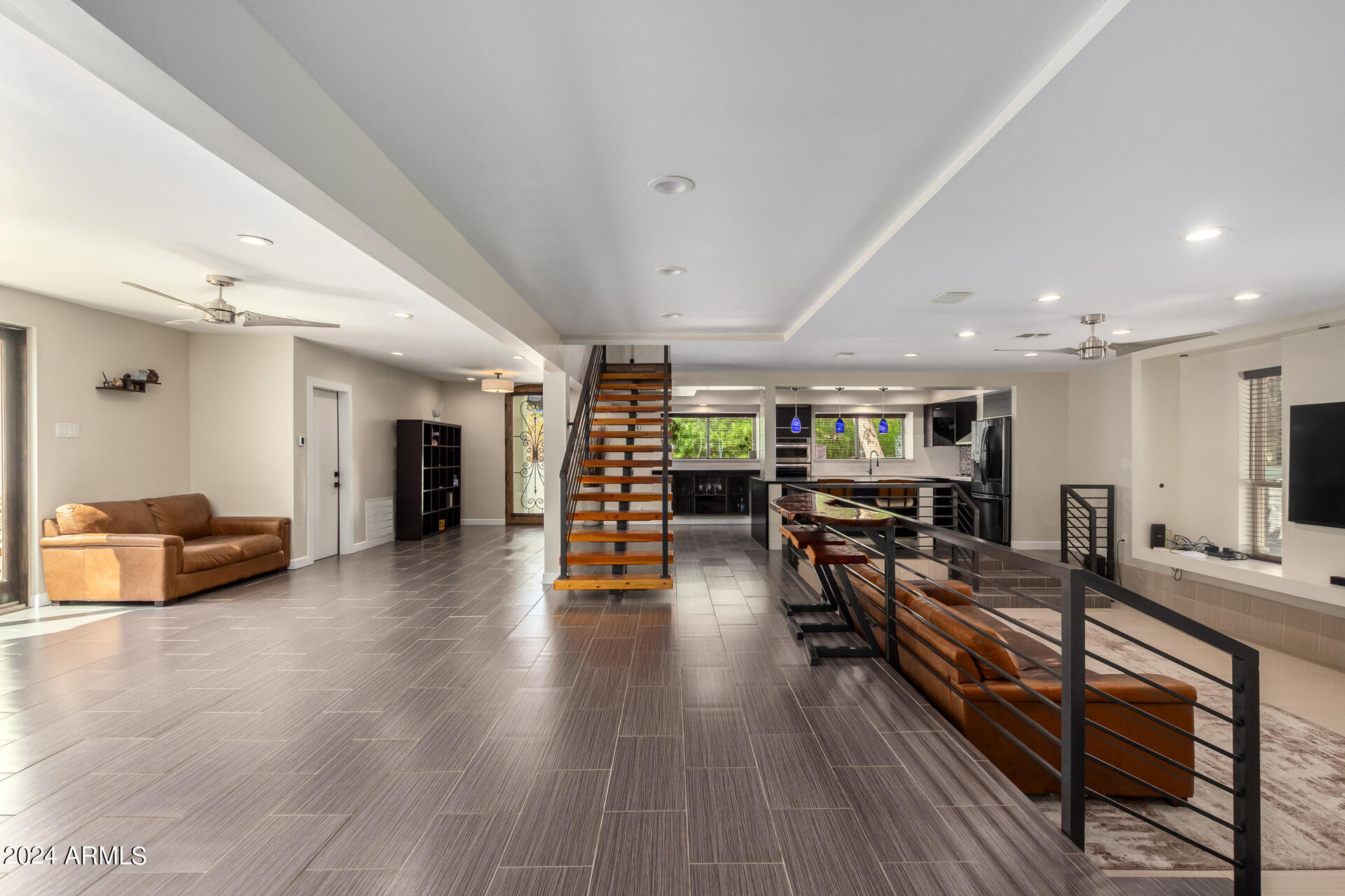 1064 E SANDPIPER Drive