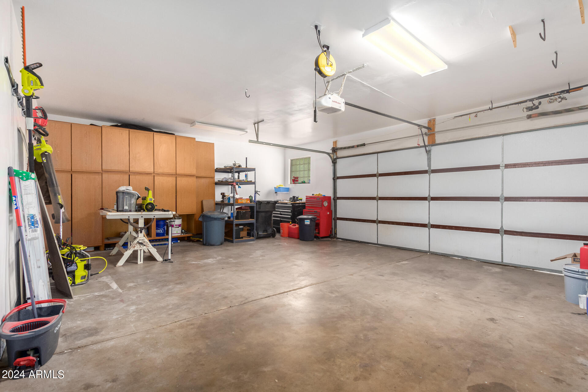 1064 E SANDPIPER Drive