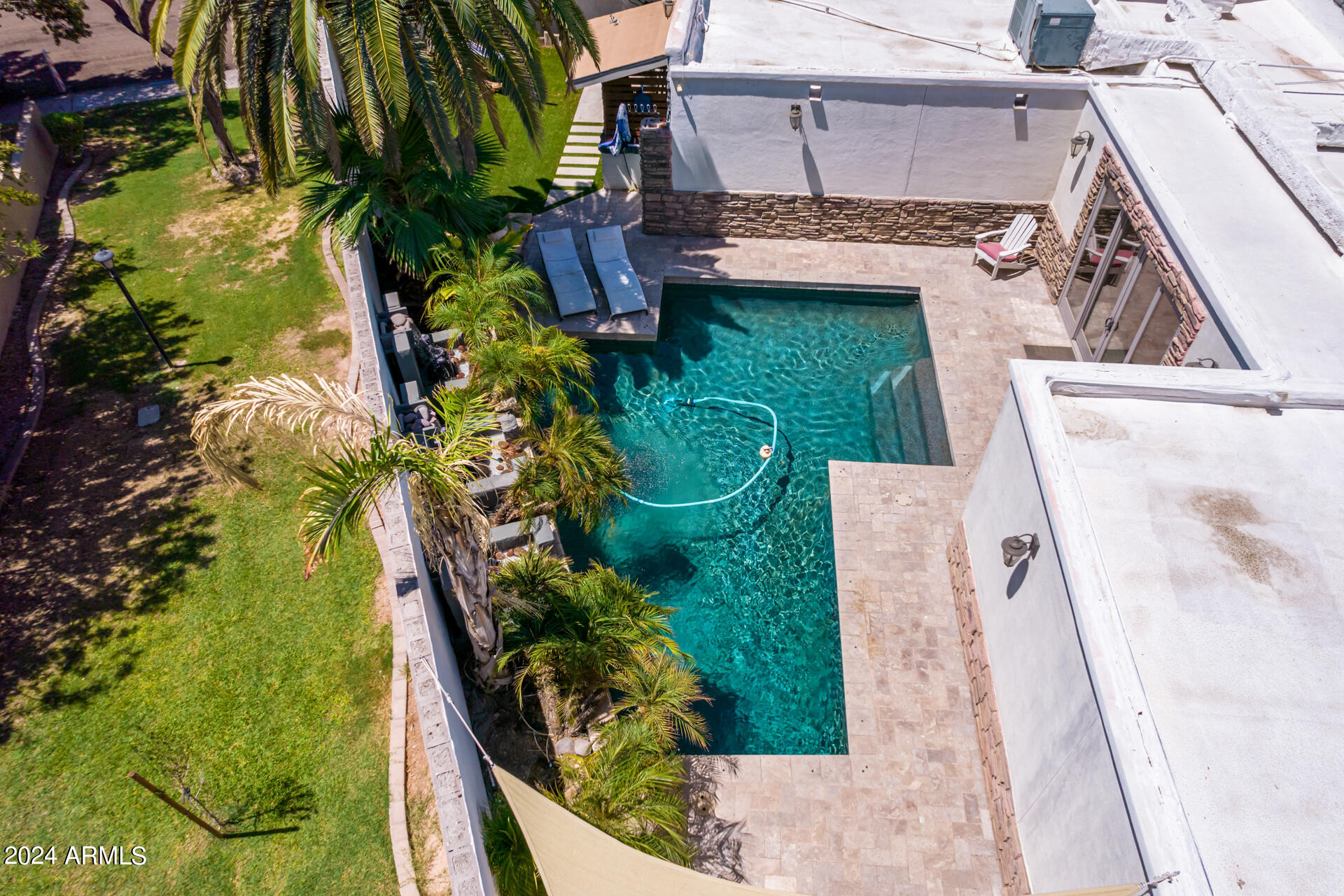 1064 E SANDPIPER Drive