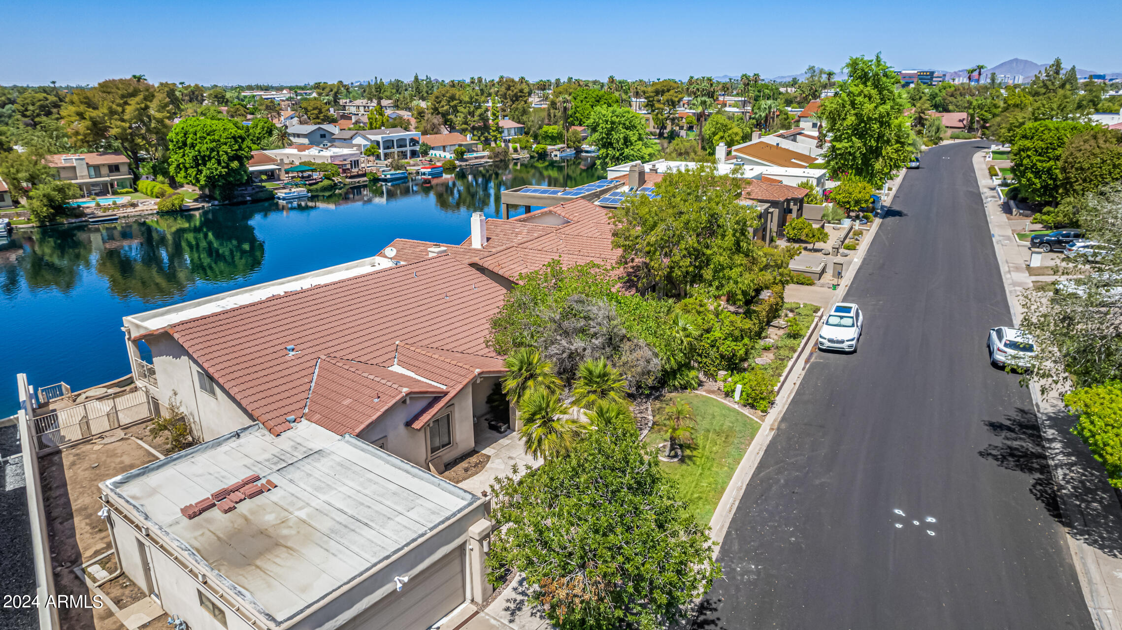 1065 E SANDPIPER Drive