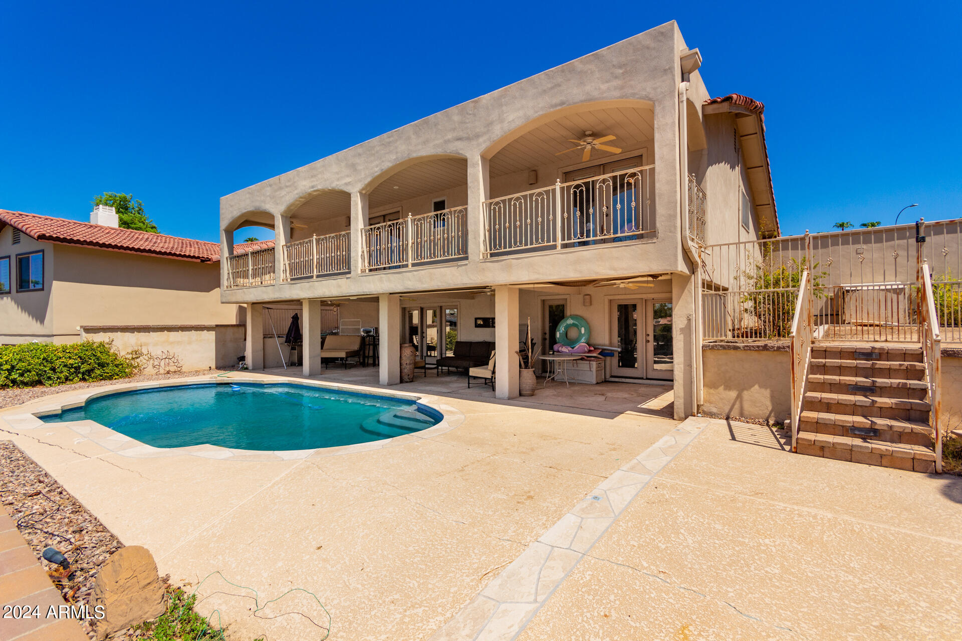 1065 E SANDPIPER Drive