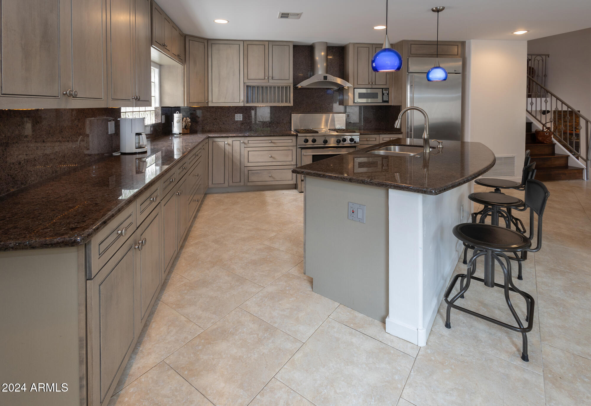 1065 E SANDPIPER Drive