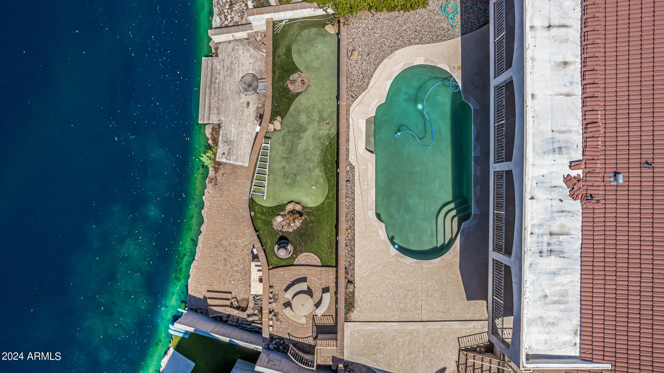 1065 E SANDPIPER Drive