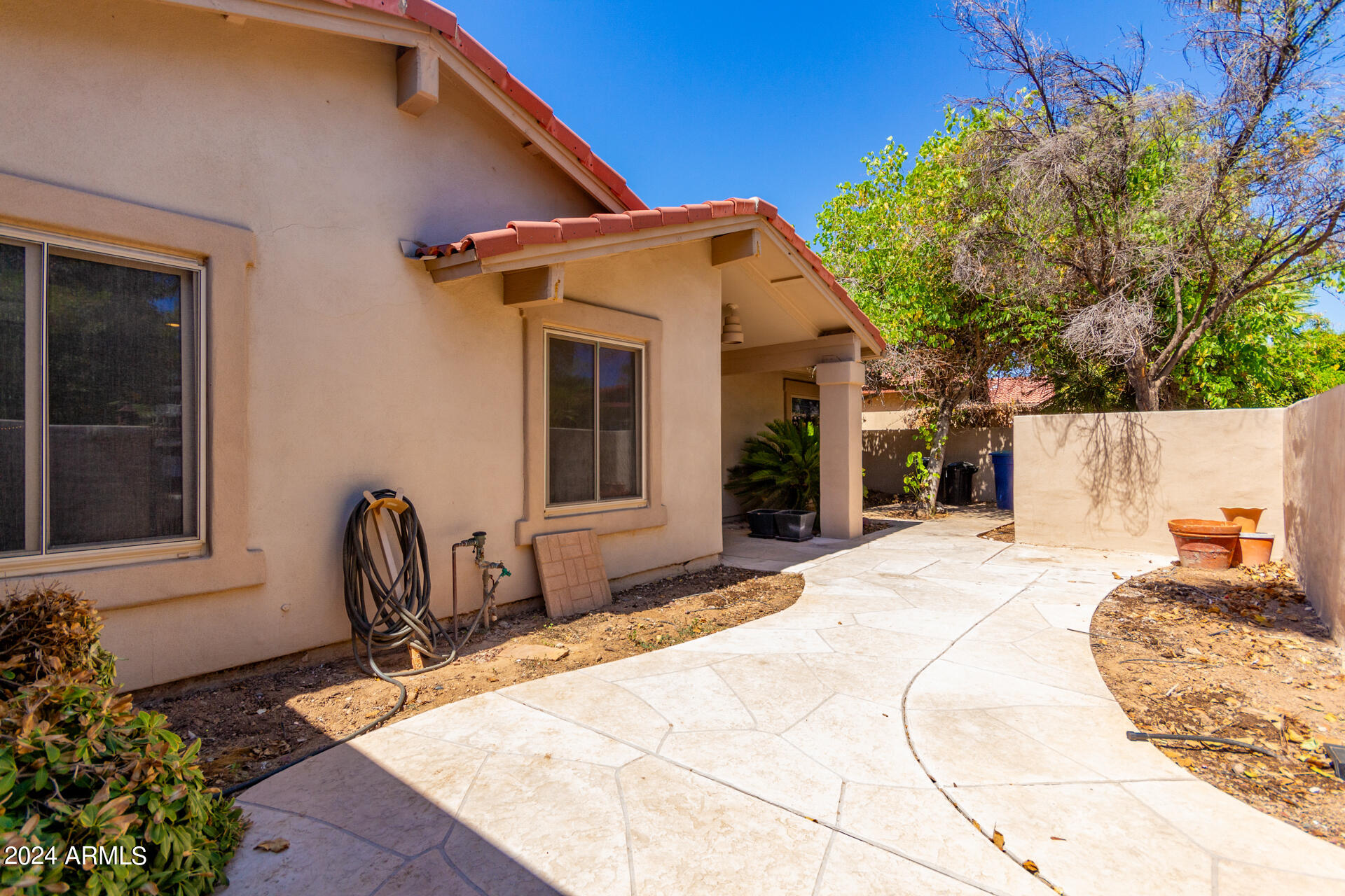 1065 E SANDPIPER Drive