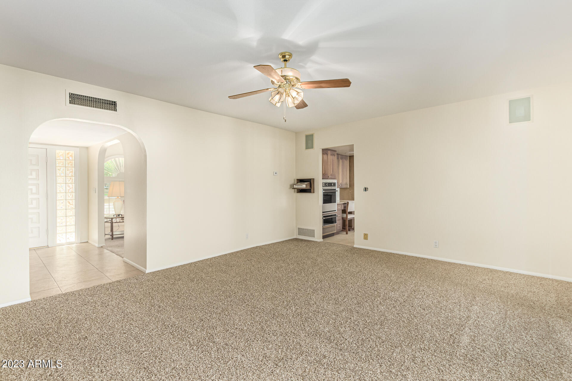 1017 E SANDPIPER Drive