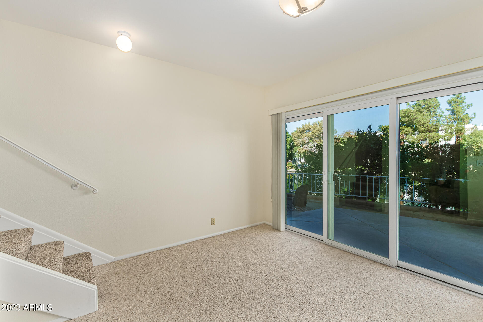 1017 E SANDPIPER Drive